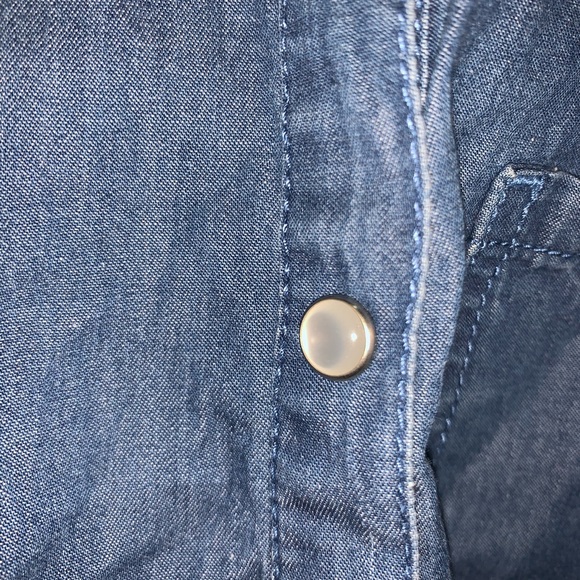 Denim Lace back Tie- Front Crop Top - Picture 5 of 5